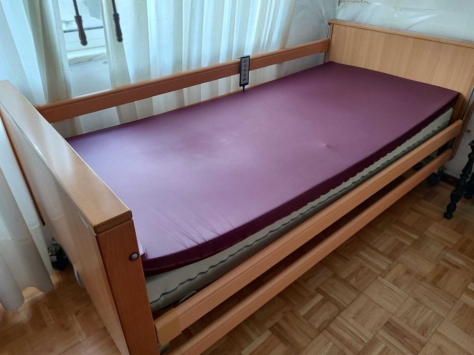 Cama Articulada elétrica  Elevatória Sensicare