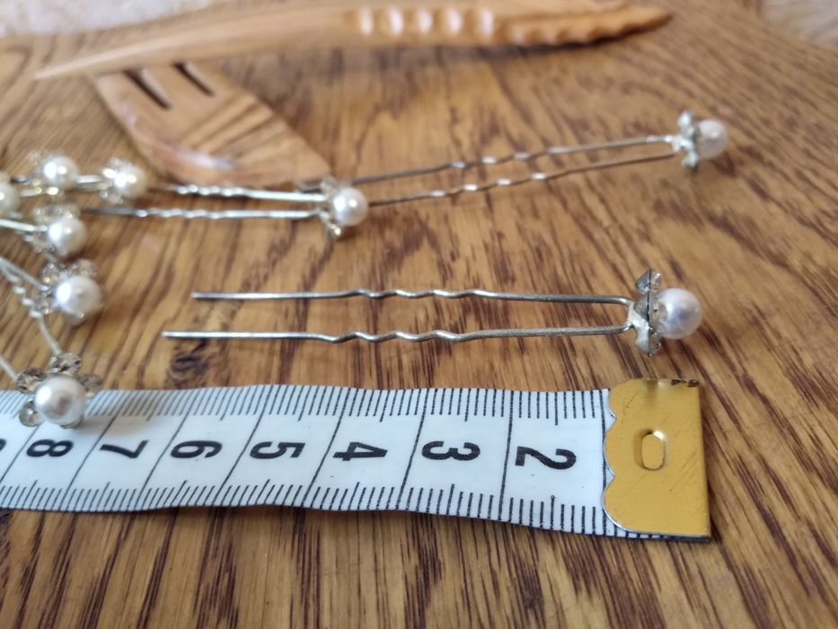 Заколки праздничные свадьба. Жемчужные шпильки.