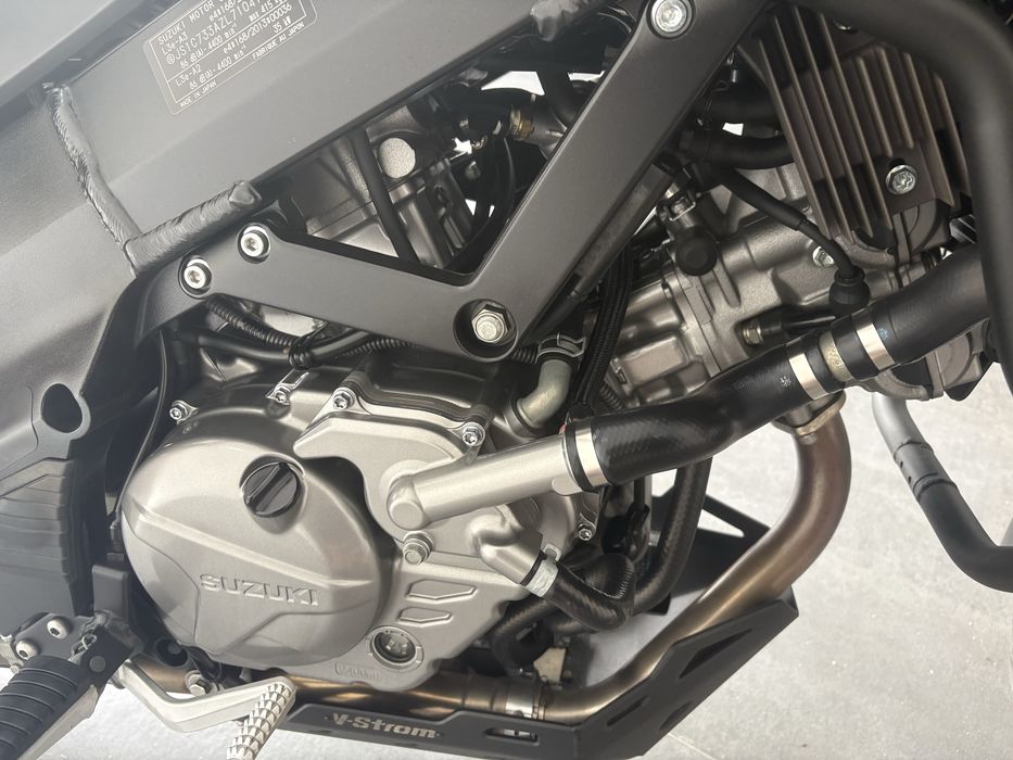Suzuki vtro  blak  edition