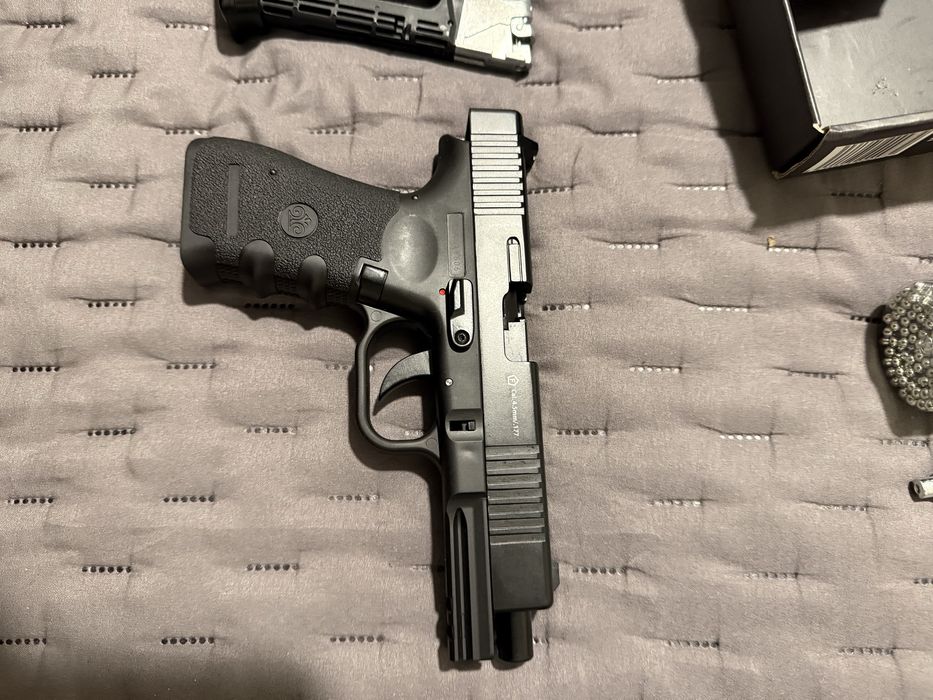 Pistola de treino desportivo de esferas de aco 4,5mm 3J