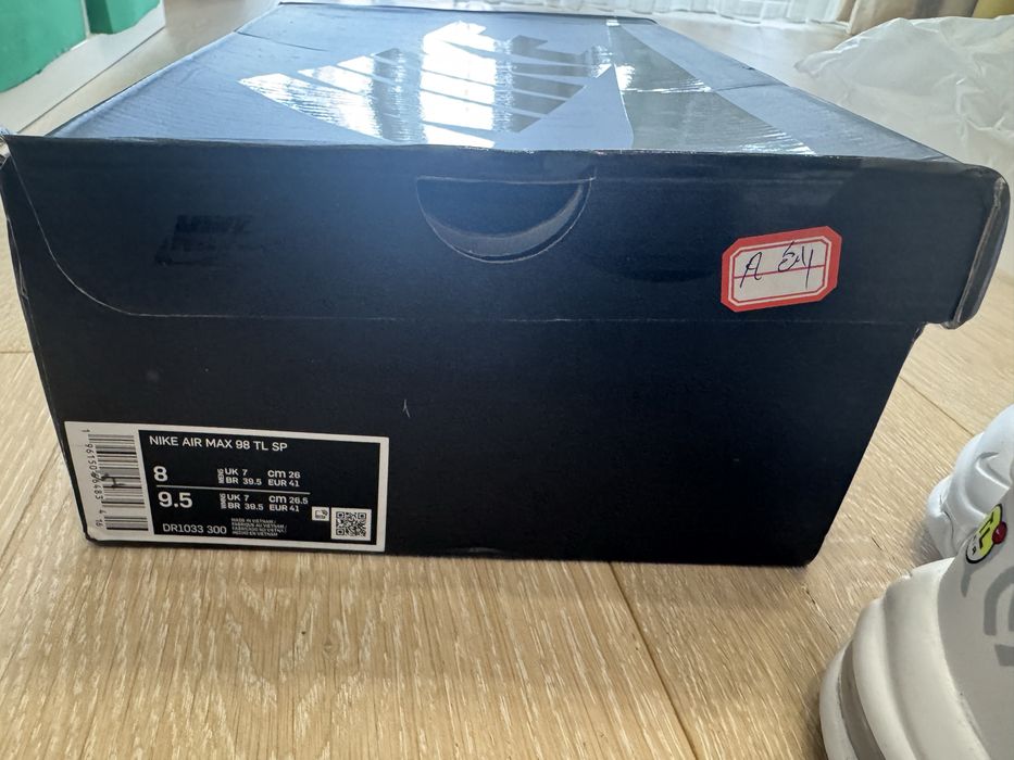 Nike Air Max 98 TL x Supreme