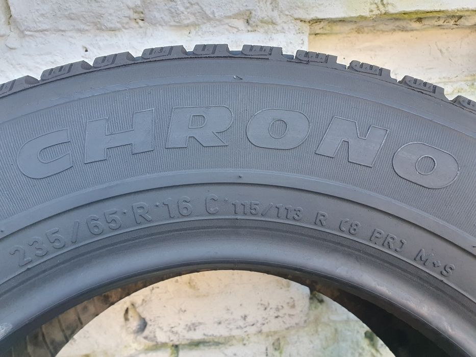 Opony zimowe 4szt. 235/65/16 C do busa PIRELLI! 6,7 mm!! MONTAŻ!
