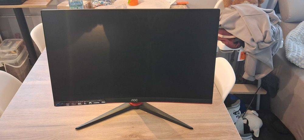 Monitor aoc 24 cale zakrzywiony