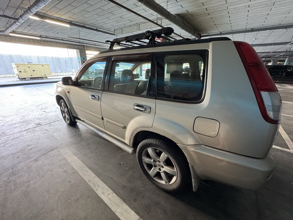 Продам Nissan X-Trail T30 2.5 Газ/Бензин (2002)