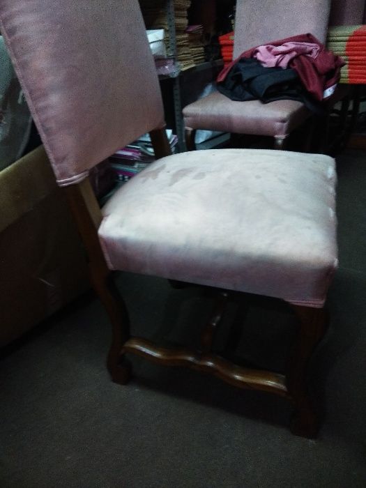 6 Cadeiras em madeira maciça