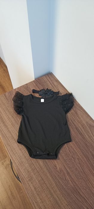 Костюми  дитячі на вік 0-6місяців.