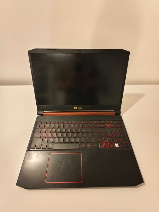Laptop Acer Nitro 5 | GTX 1660Ti | 20GB RAM | Linux Mint