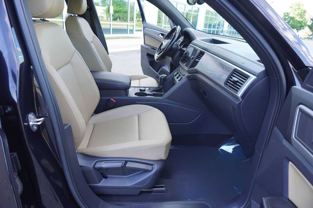 Volkswagen Atlas Cross Sport      2020