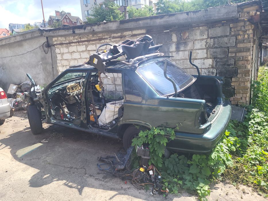 Розборка Volvo 850 s70 v70 (1993-2000 ) 940  740 760