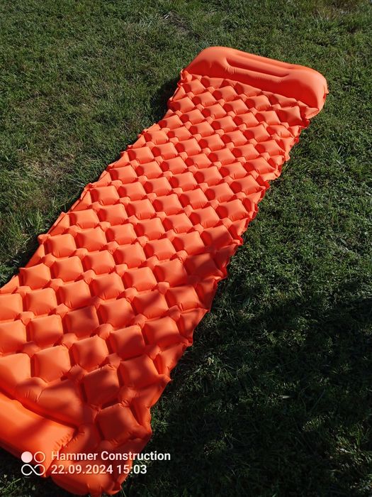 Sprzedam nową karimatę pompowaną