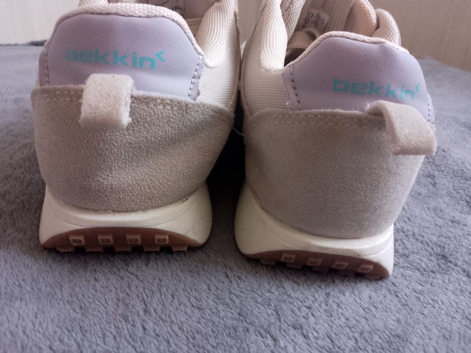 Buty sportowe dziewczęce 34