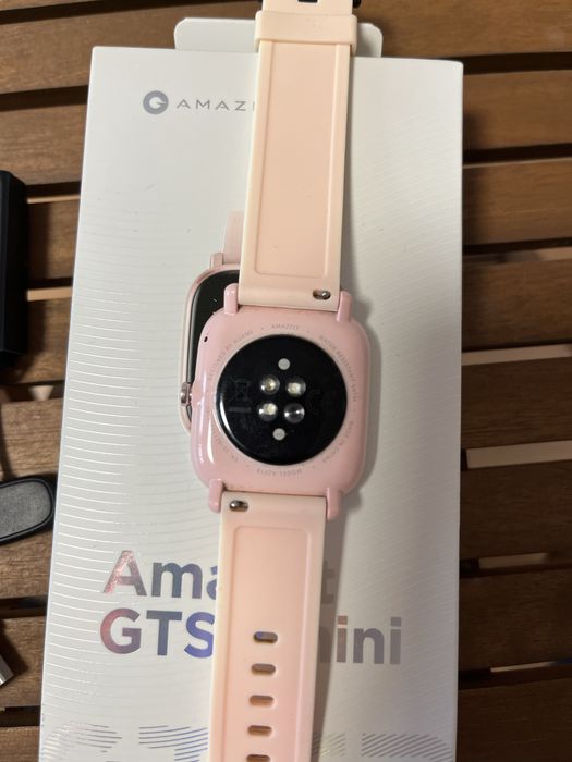Смарт-часы Amazfit GTS 2 mini
