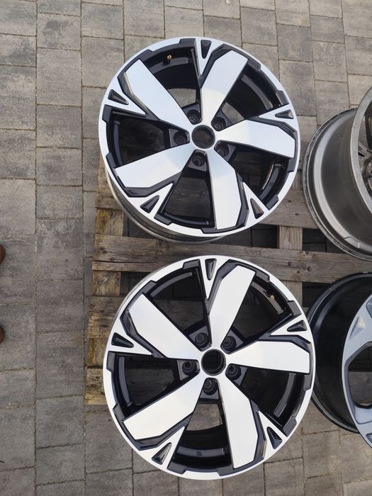 Alufelga Subaru Forester 18 cali 5x114,3 felga pojedyncza