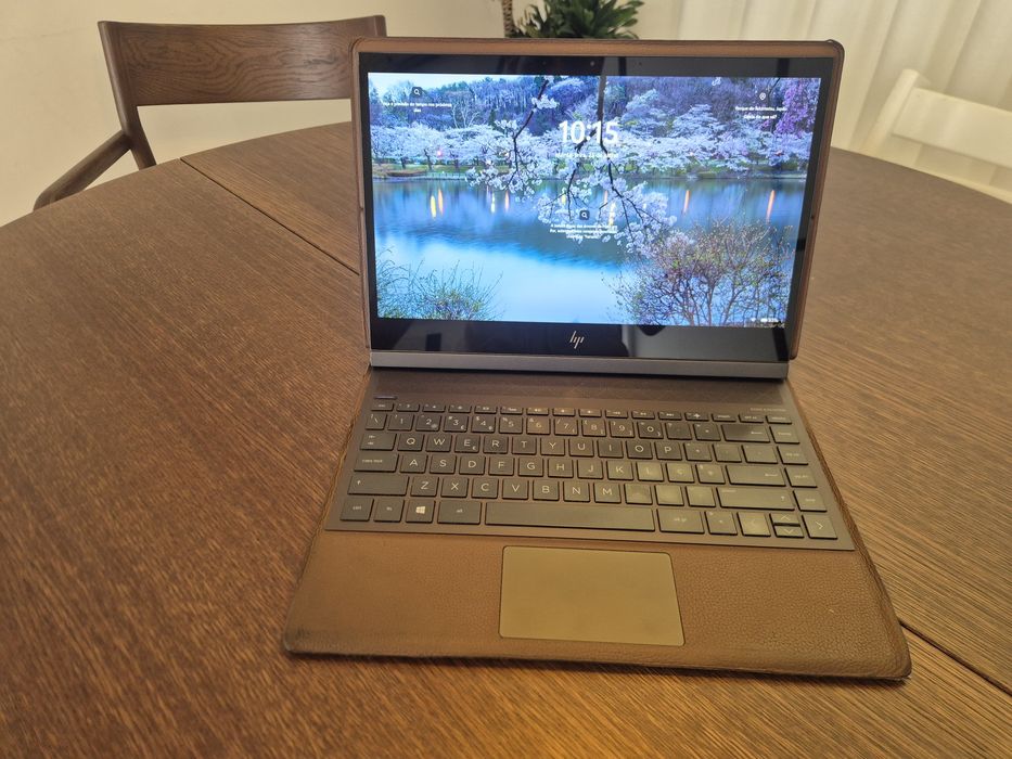 HP Spectre Folio Convertible 13-ak0000np – Elegância, Exclusividade e Mobilidade