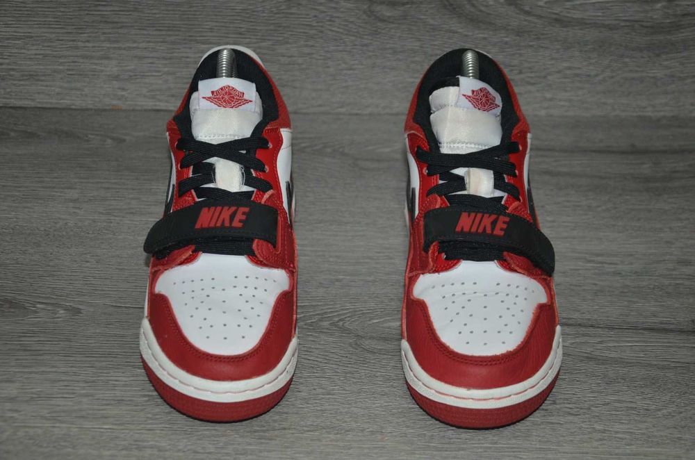 Продам кросівки Фірма Nike .