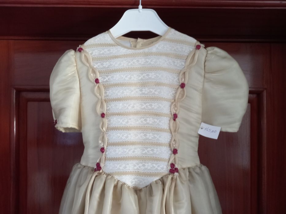 Vestido novo de cerimónia ou festa baptizado de menina