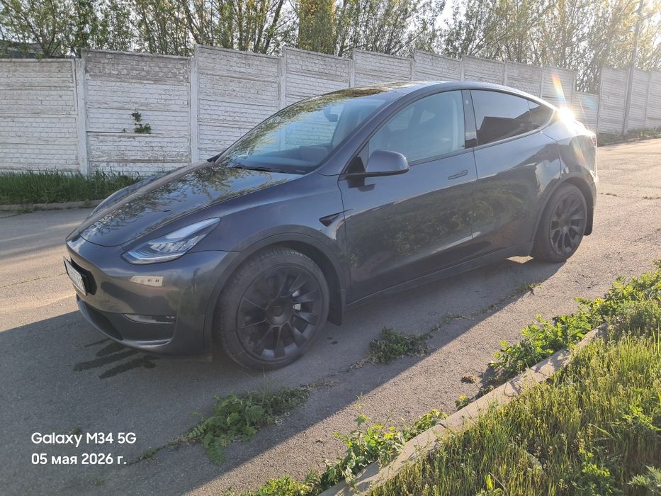 Продам електроавтомобіль в гарному стані