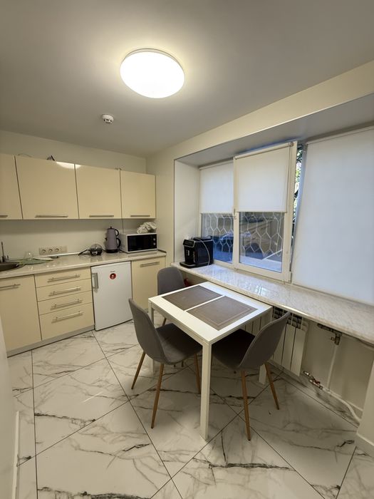 Аренда действующей стоматологичной клиники, медицинский центр, целиком