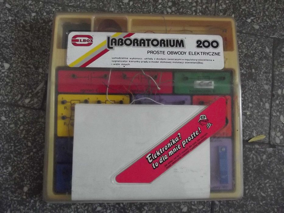 zestaw edukacyjny dla dzieci elektronika LABORATORIUM 200 - PROSTE OBWODY ELEKTRYCZNE