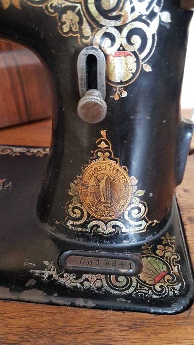 Maszyna do szycia Singer plus stół Naumann sprawna, zadbana