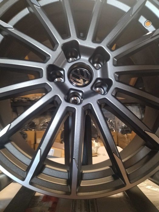 A867#Alufelgi Nowe 19" 5x112 Vw Passat (B6 B7 B8) Arteon Tiguan T-Roc.