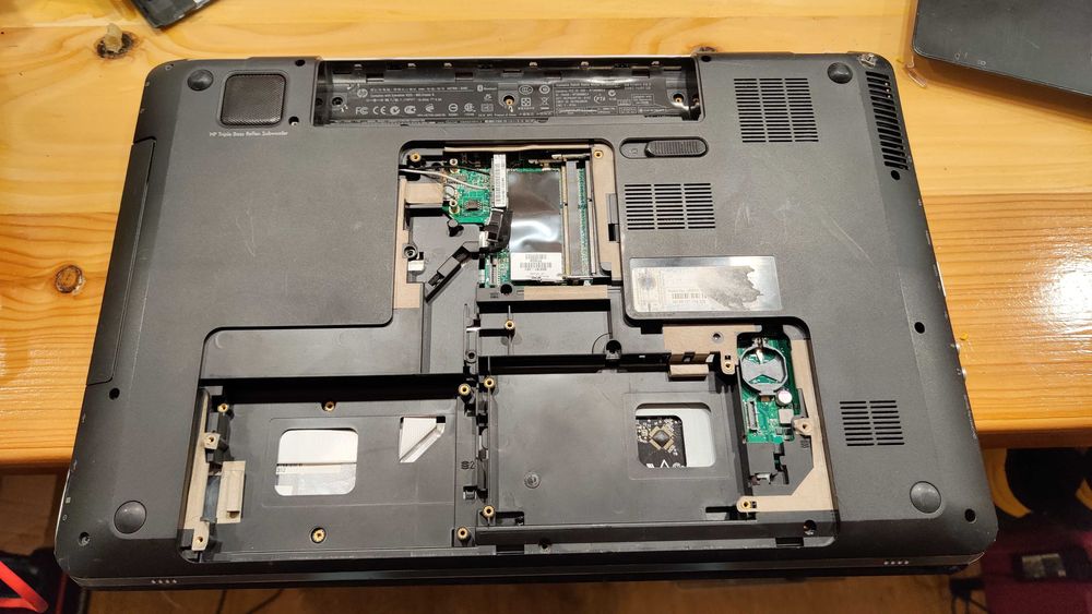 HP Pavilion DV7 - dużo części DA0LX6MB6H1 REV. H