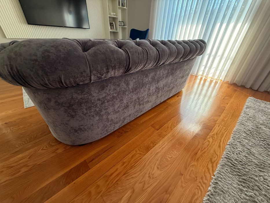 Sofá Capitone 3 lugares