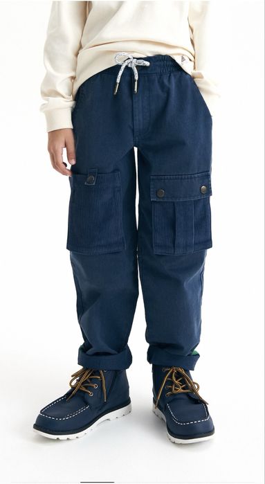 Штани  з кишенями Reserved