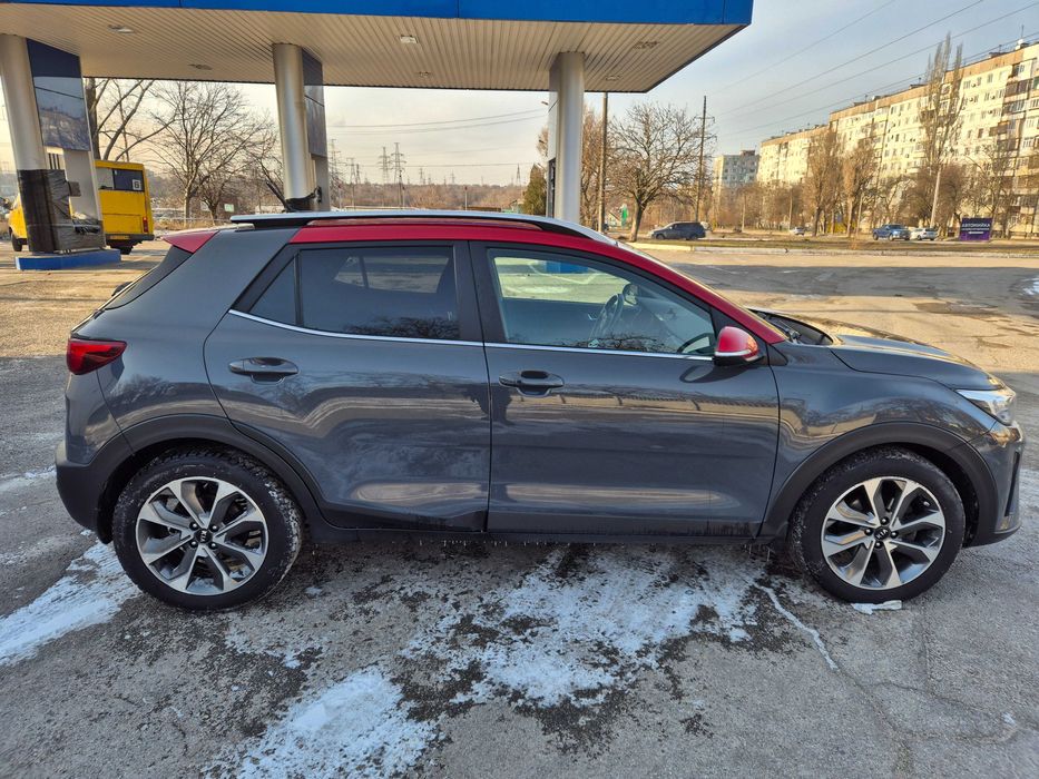 Продам Kia Stonic 2020г, отл сост