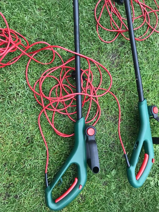 Тример EasyGrassCut 26 Bosch,280 Ват, з Англії