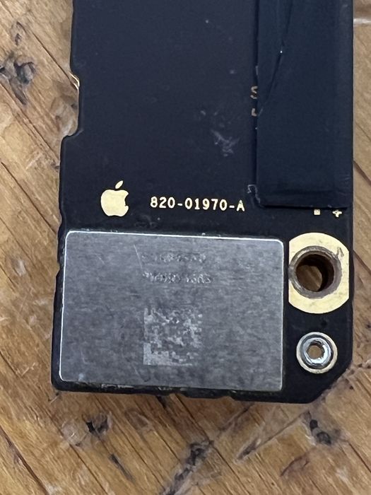 Placa-Mãe iPhone 12 Pro (A) - Para Peças