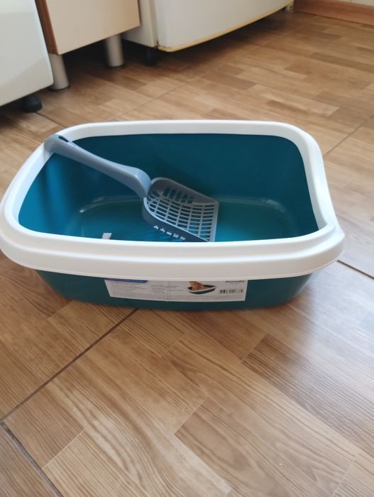 Новий котячий лоток з совком