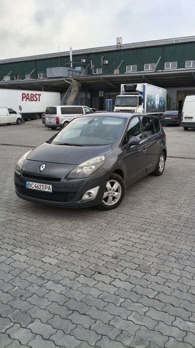 Renault Grand Scenic