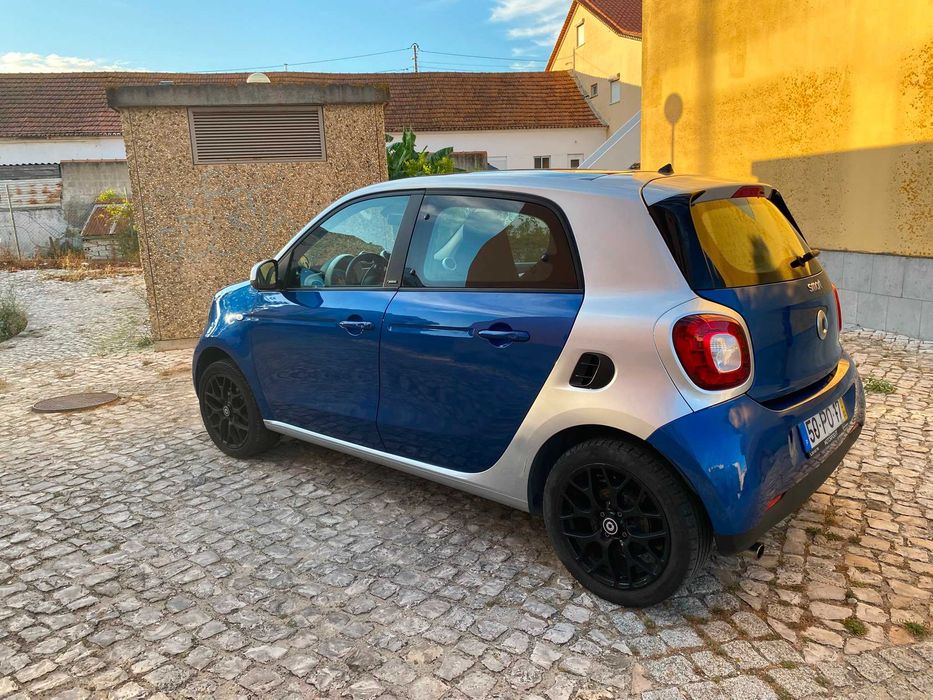 Smart forfour 71 cv versão Prime ano 2015