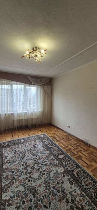 Продам 3 кімнатну квартиру на Лушпи 4 поверх