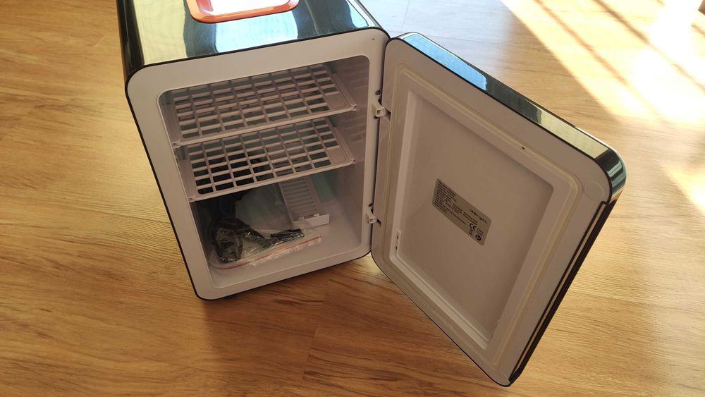 Mini lodówka Bright 10L 12/230V NOWA!