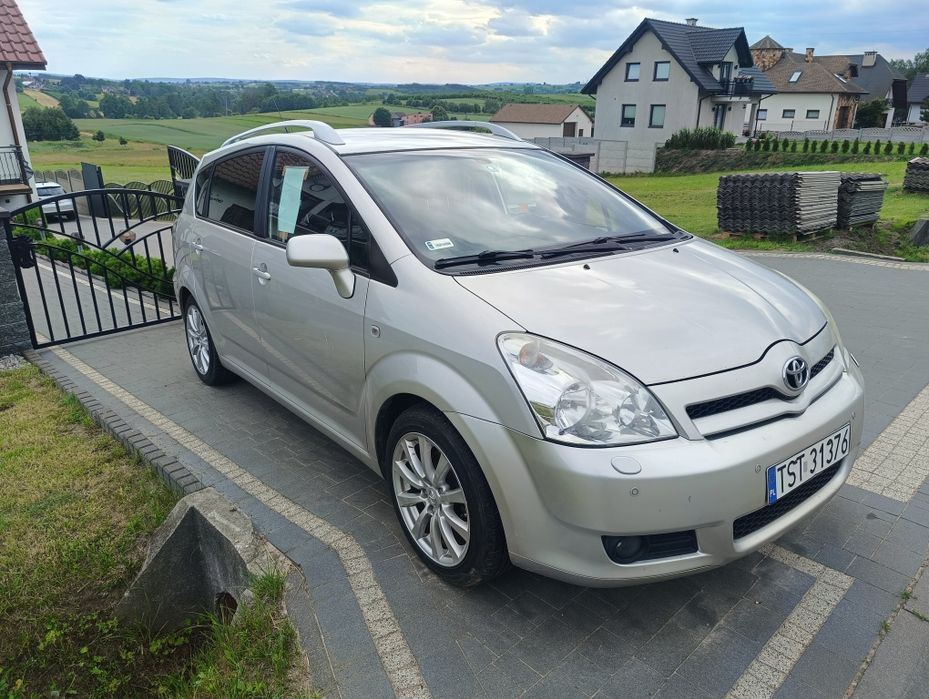 Toyota  Corolla Verso