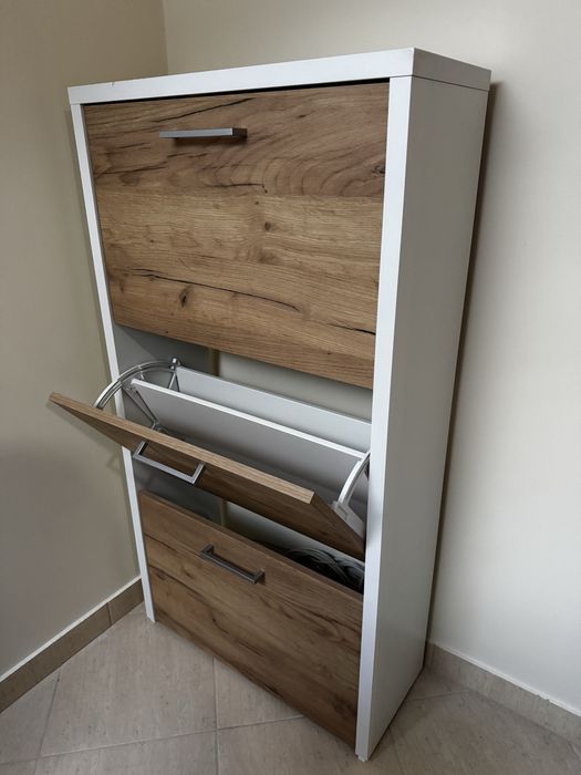 Sapateira com 3 compartimentos