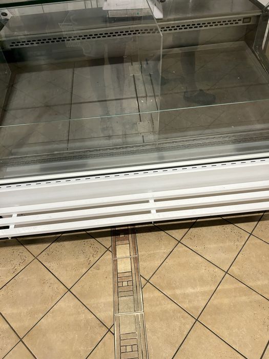 Lada chłodnicza zewnetrzny agregat