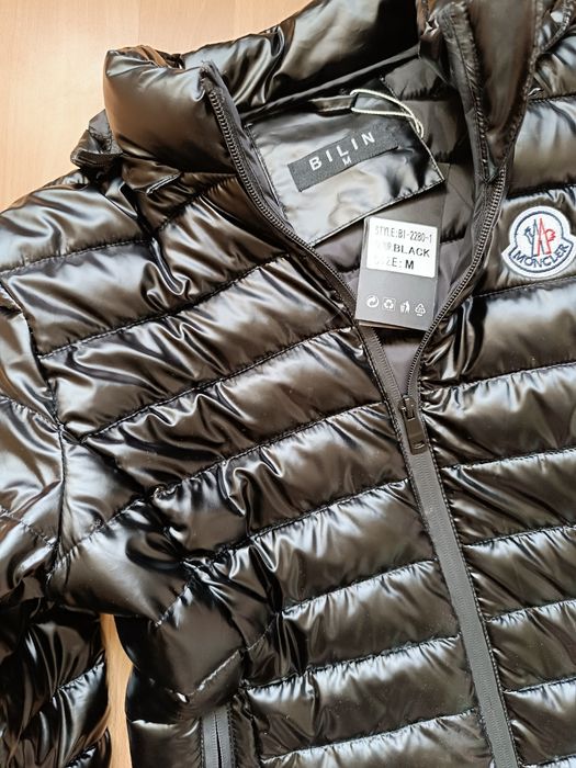 Куртка осінь весна Moncler розмір S
