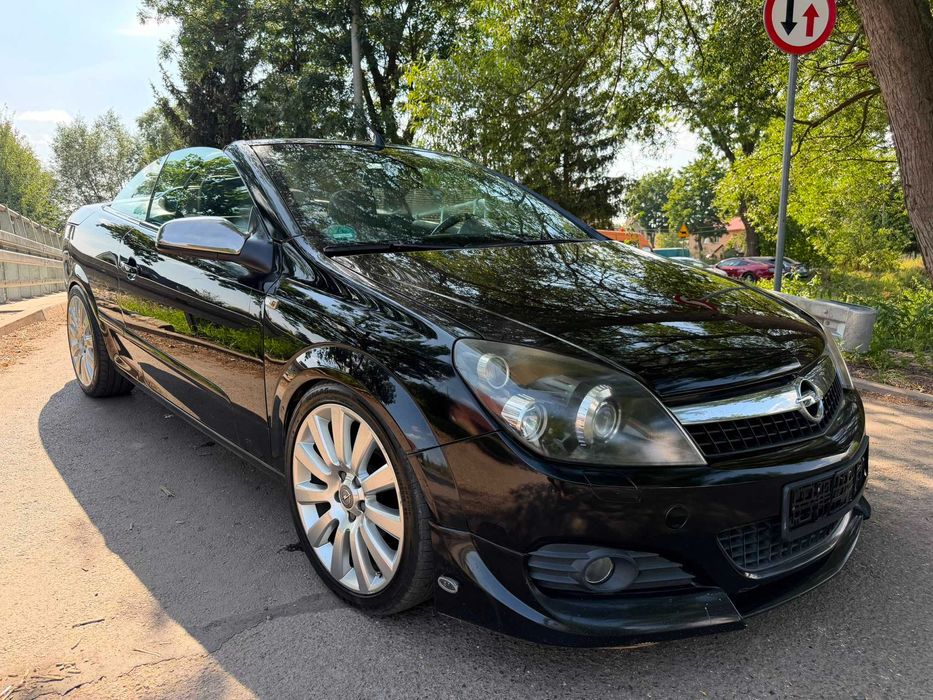 Astra cabrio 1.9 klima,serwisowana,stan bdb xenon,gwint