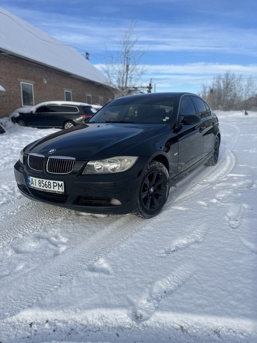 BMW e90 2.0 бенз 2005
