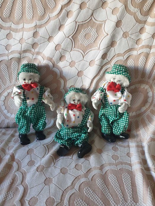 Palhaços em porcelana