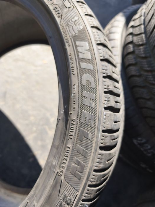 90% bieżnik 225 40r18 92Y xl Michelin cross Climate ZP + 2023r
