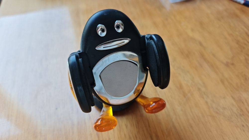 Холдер Пингвин держатель тримач игрушка для телефона соска присоска