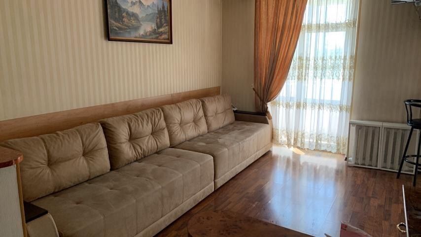 Центр,ТЦ SkyPark, Скайпарк, СК АВАНГАРД, парковка, звітні документи