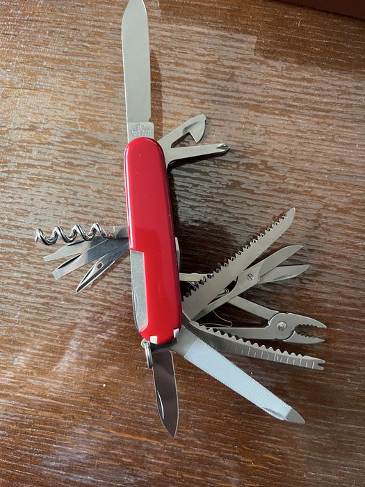 Ніж легенда.РІДКІСНИЙ (Без гака)Victorinox SwissChamp (перший випуск) 1987р.в. Новий!!!