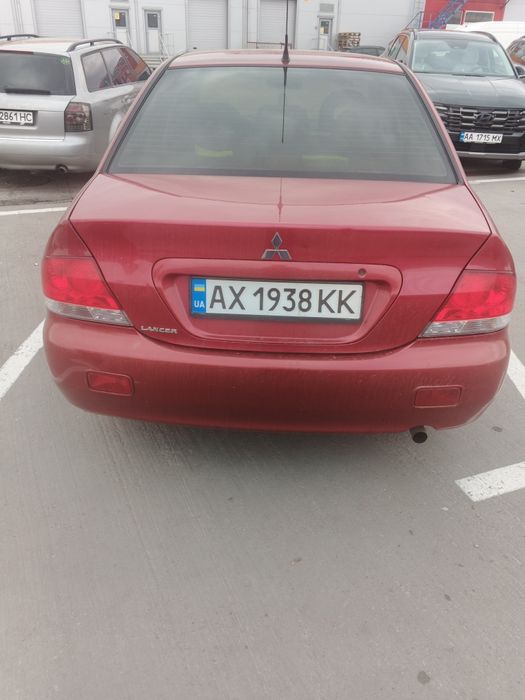 Продам лансер 9 газ/бенз акпп