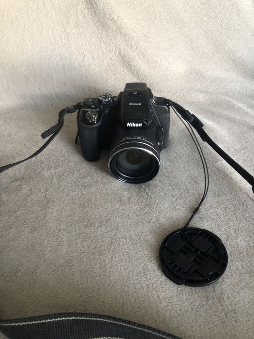 Цифровий фотоапарат Nikon Coolpix P610 (Суперзум 60x, Wi-Fi, GPS).