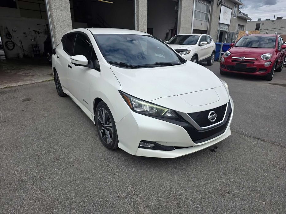 Nissan LEAF SL      2018